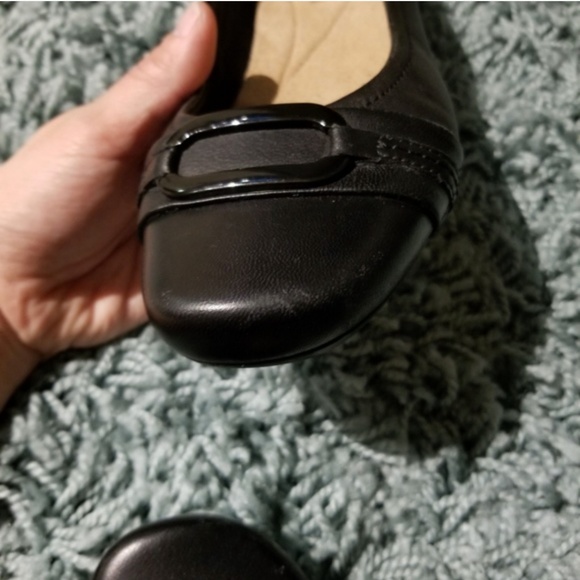 Clarks' black flats size 6.5 - Picture 7 of 8